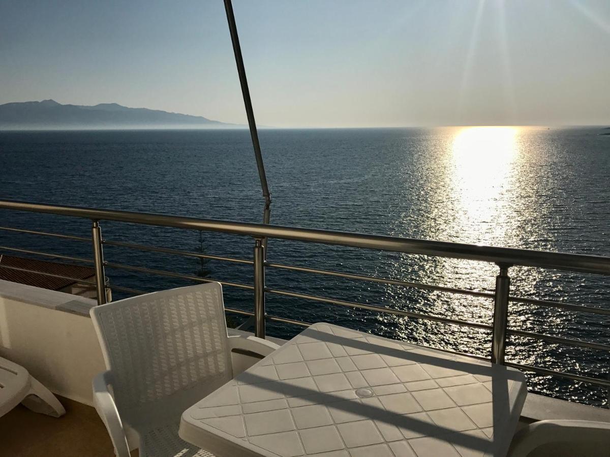 Seaside View Apartment Саранда Экстерьер фото